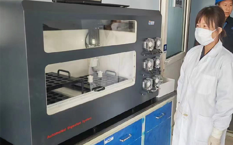 全自動石墨消解儀在土壤重金屬消解分析中的高效應用 全自動石墨消解儀在土壤重金屬消解分析中的高效應用